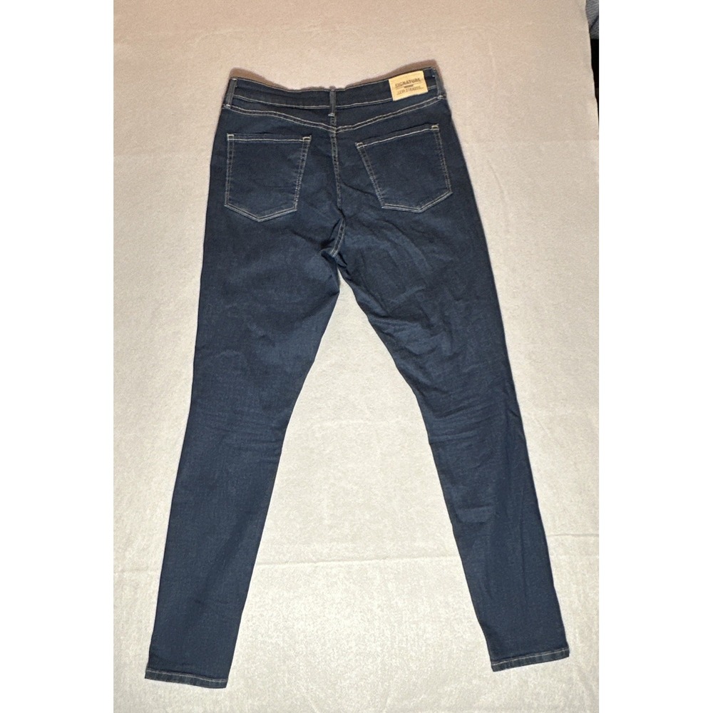 Levi Strauss Signature Women's Throw Back Skinny Dark Wash Jeans - Picture 6 of 7